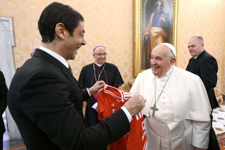 Benfica e Papa