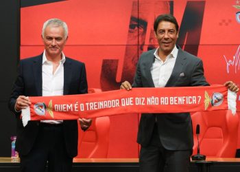 Fotografia rui costa e josé mourinho - site slb