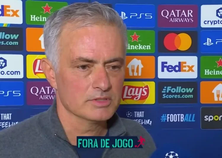 José Mourinho arrasou a arbitragem após o Benfica vs Real Madrid, onde foi derrotado e expulso