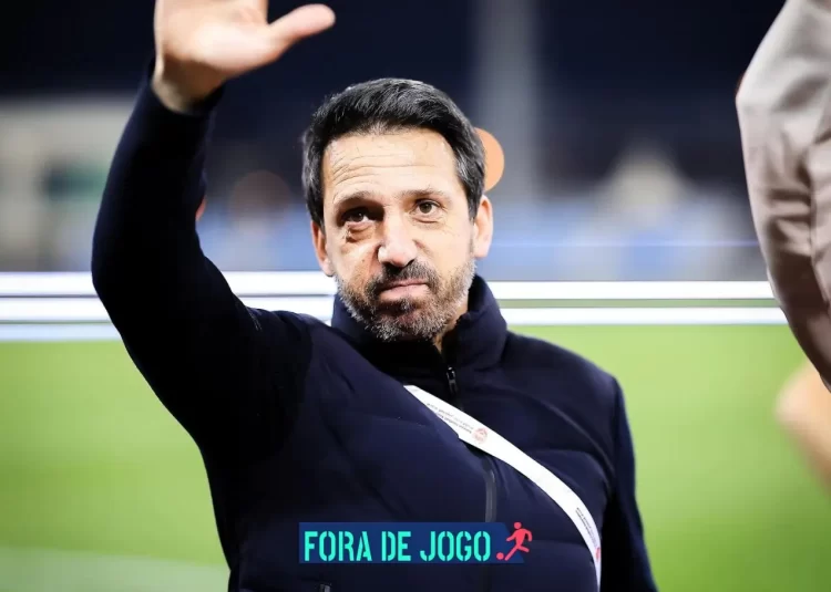 Nandinho é treinador no Bahrein e está debaixo de fogo na Guerra do Irão