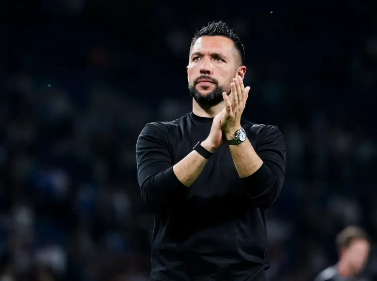 Francesco Farioli Revela Baixa De Peso Para O Estoril Vs Porto: “Certamente” 1 Francesco farioli anunciou baixa de peso para o estoril vs porto
