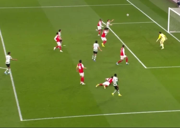 Sporting Reclamou Dois Penáltis! Análise Aos Casos Do Empate Com O Arsenal 1 Pedro henriques analisa os casos de arbitragem do arsenal vs sporting, da liga dos campeões