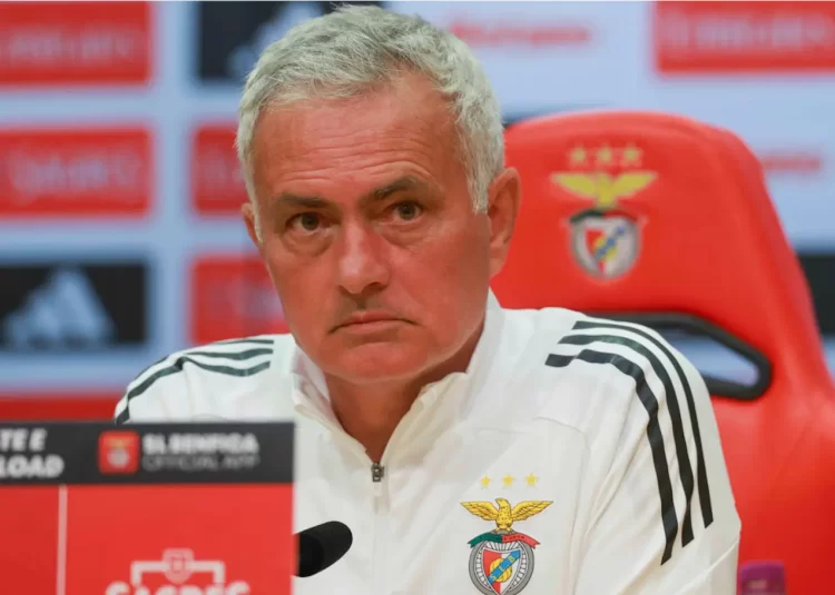 Mourinho Toma Decisão ‘Radical’ No Benfica 1 José mourinho falou sobre o seu futuro no benfica depois do empate a dois com o braga
