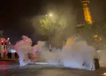 Paris tornou-se num caos, durante os festejos da vitória do psg na liga dos campeões